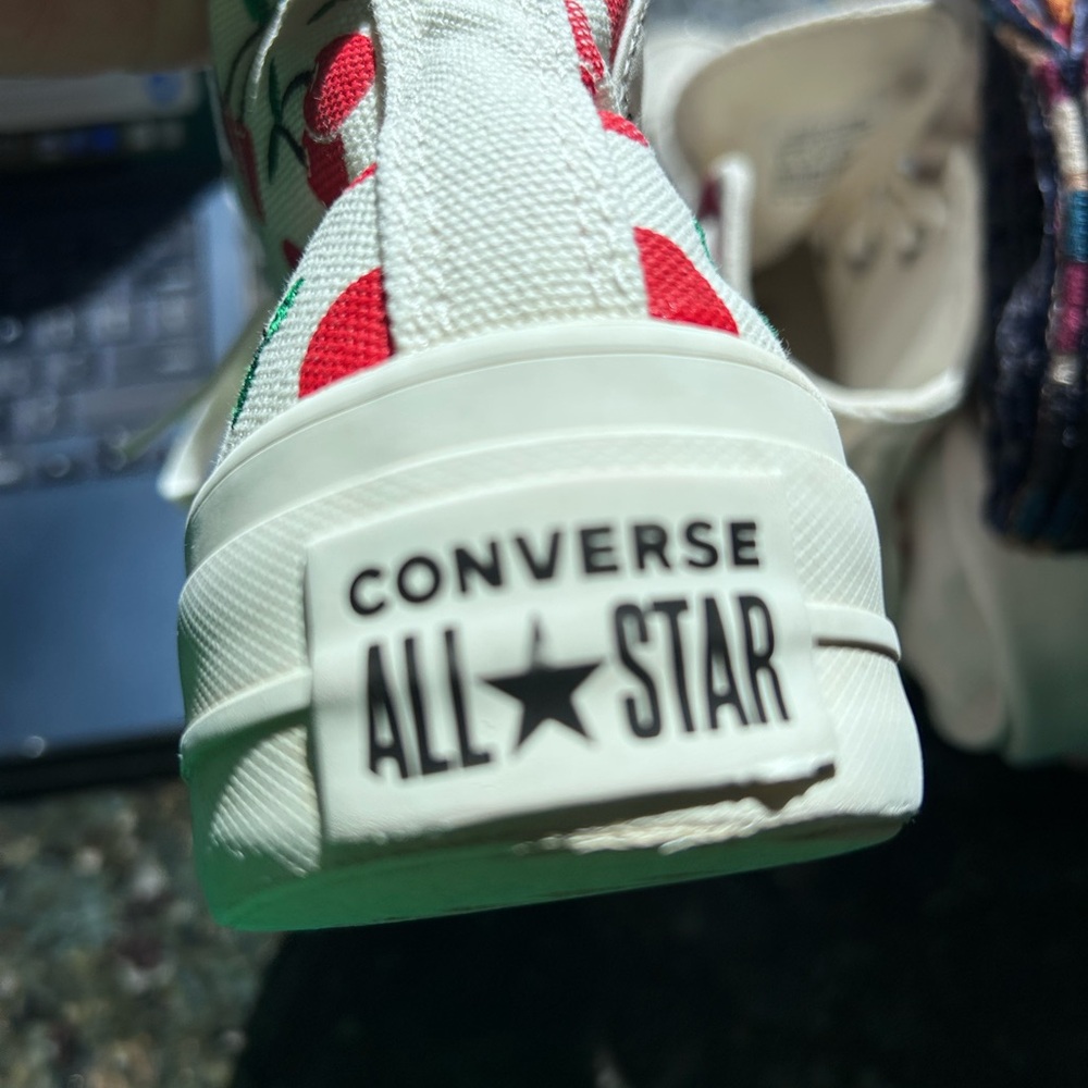 Converse Chuck Taylor All Stars Lift Platform Hi Top Embroidered Cherry Sneakers - Picture 13 of 13